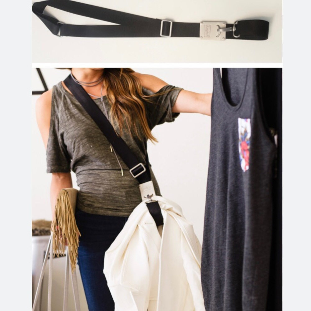 NWT The Jasling Hands Free Coat Holder